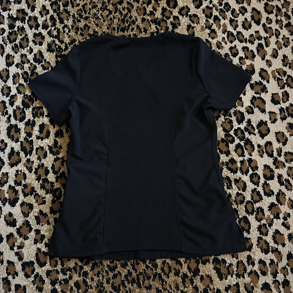 Cherokee Infinity Scrub Top - Picture 3 of 6